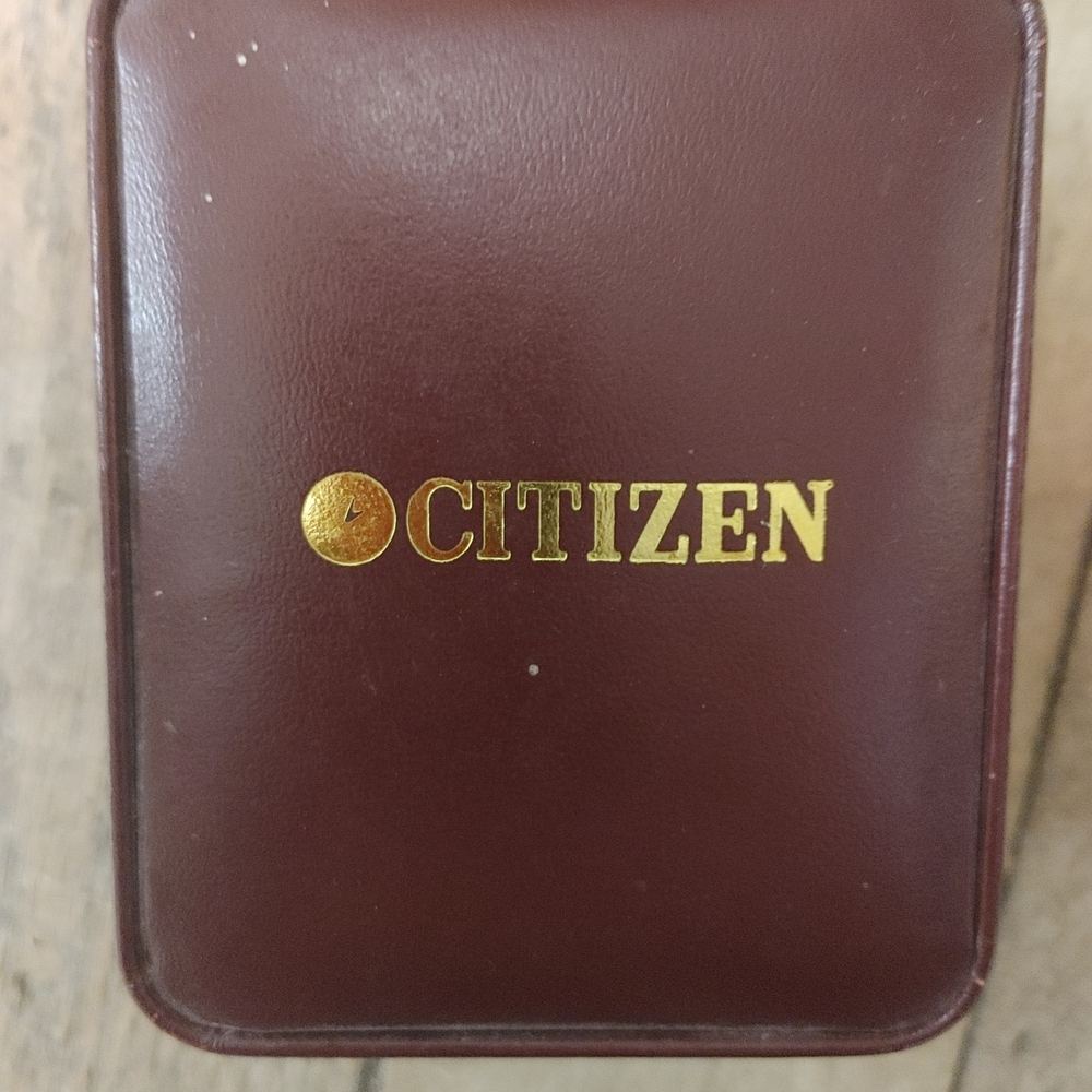 Citizen Gold Women's Watch with White Dial - Picture 6 of 6